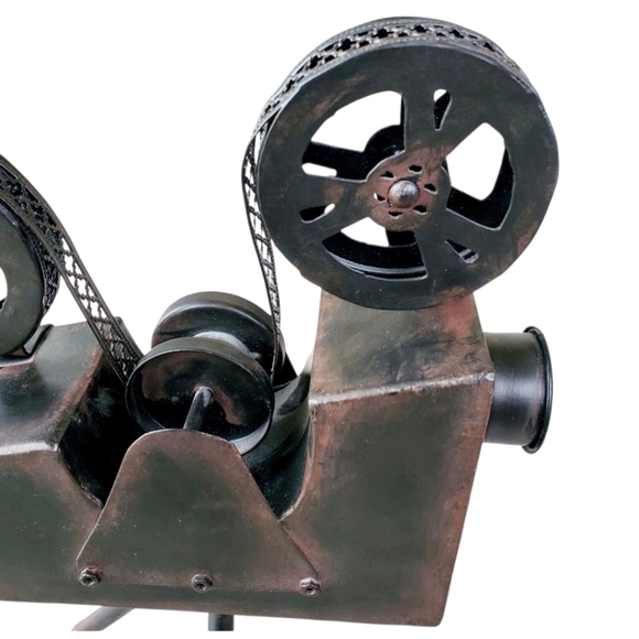 Movie Projector Camera Decor Metal Sculpture. - Picture 7 of 11